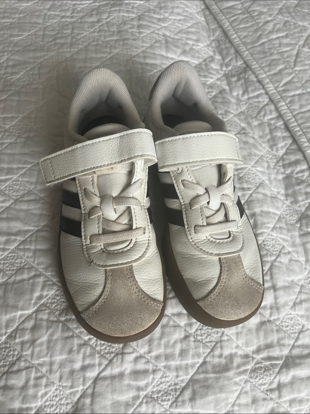 adidas Kids White, Beige & Black Velcro Sneakers